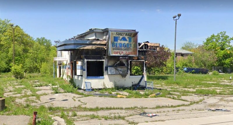 Family Made Fat Burgers - 2022 Street View (newer photo)